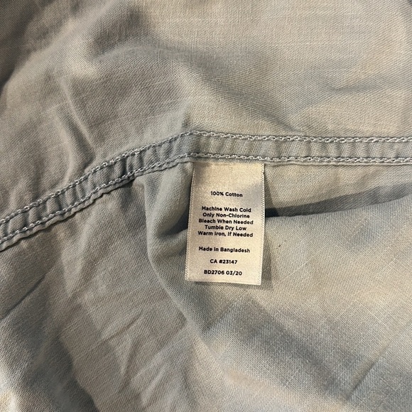 Talbots denim shirt size large women’s - Picture 7 of 7